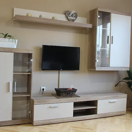 Cherry Apartment Zrenjanin