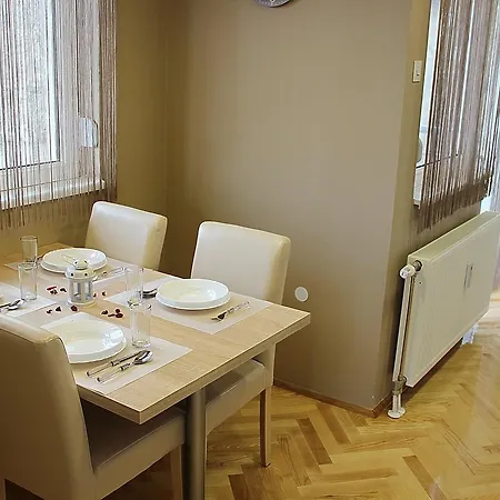 Apartment Cherry Zrenjanin